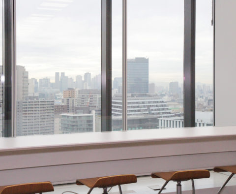 東京本社, 休憩スペースからの外の風景の写真